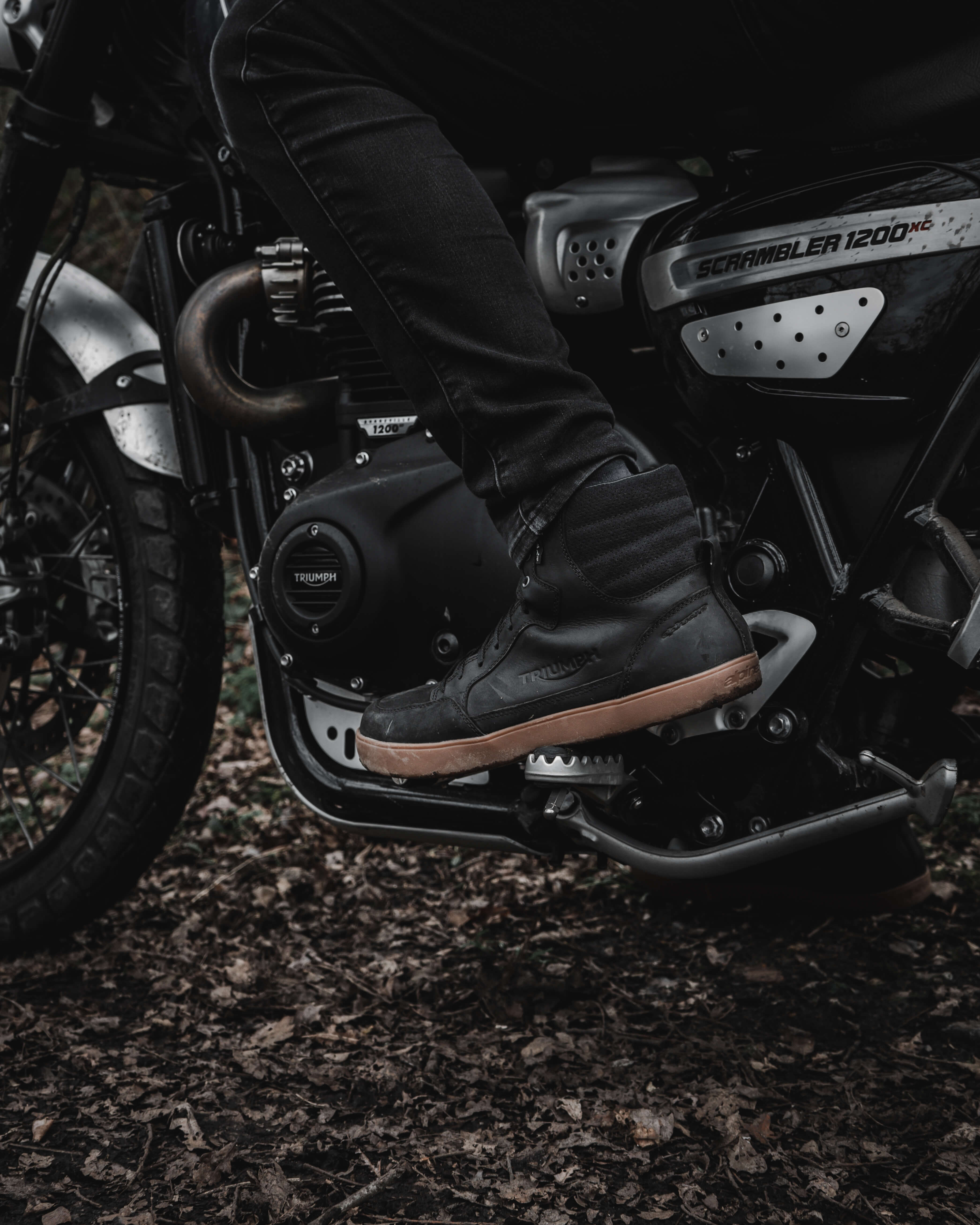 Triumph hot sale classic boots